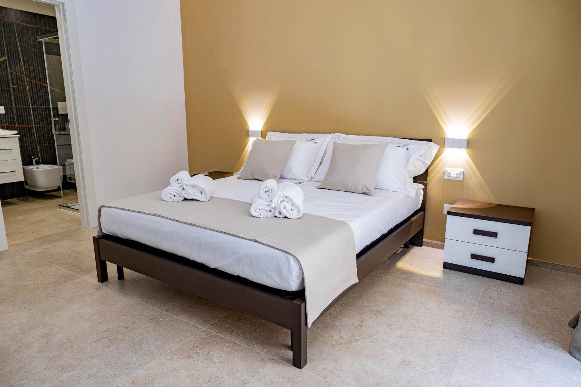 Hotel Urban Oasis Bari Esterno foto