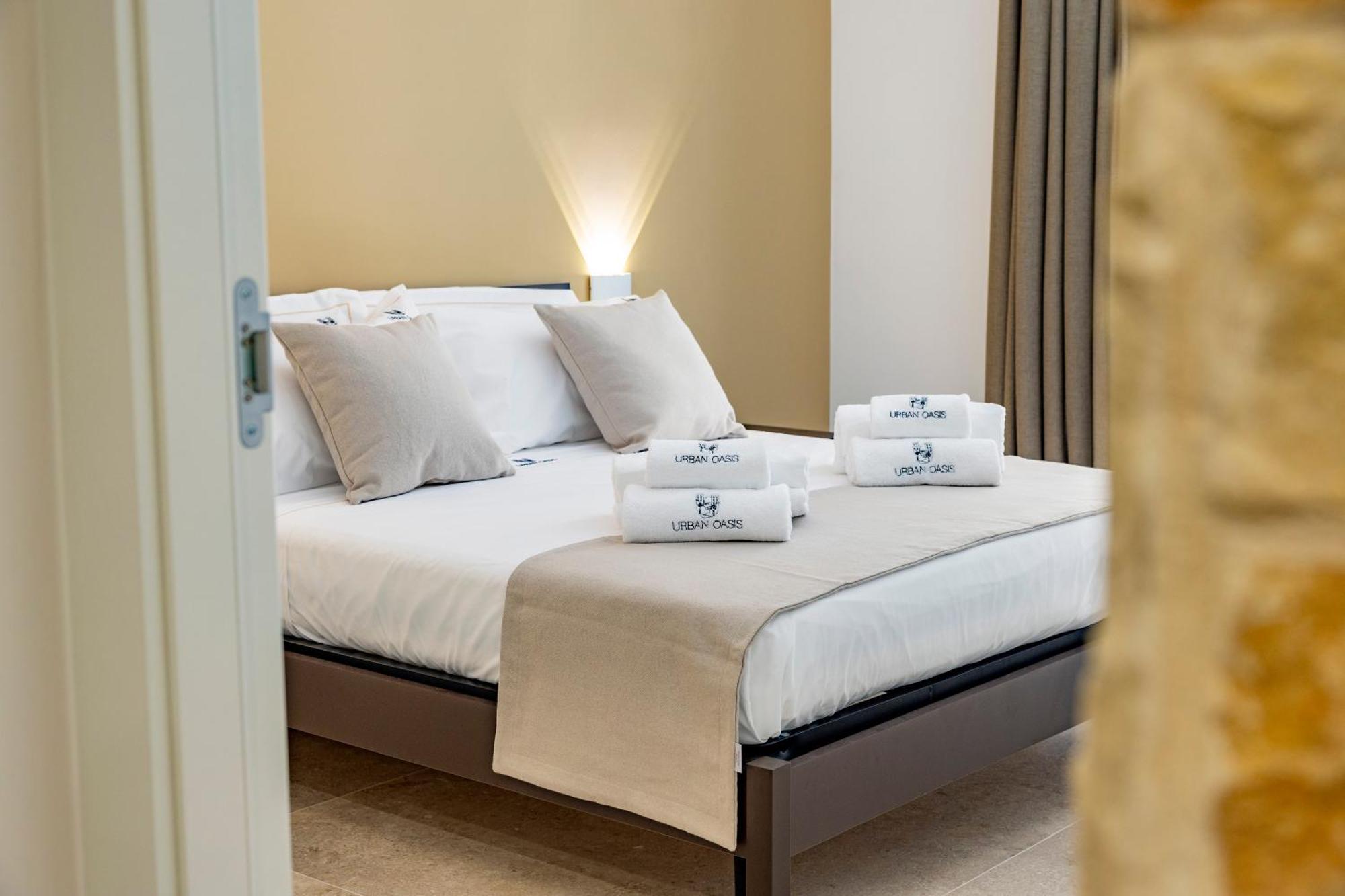 Hotel Urban Oasis Bari Esterno foto