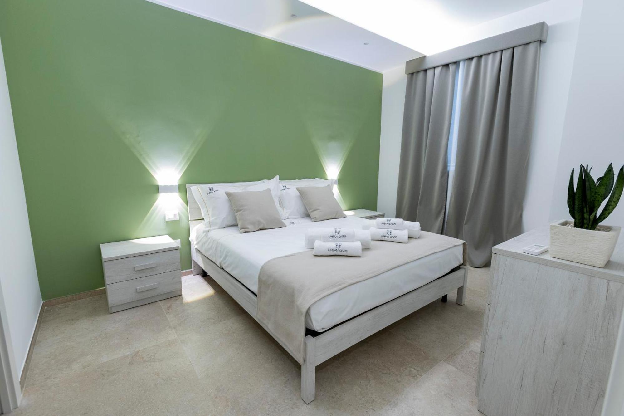Hotel Urban Oasis Bari Esterno foto