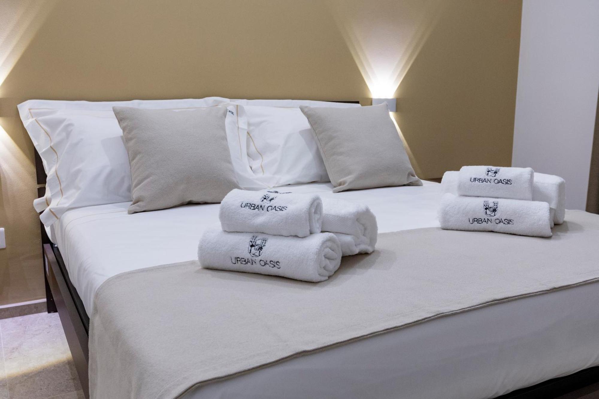 Hotel Urban Oasis Bari Esterno foto